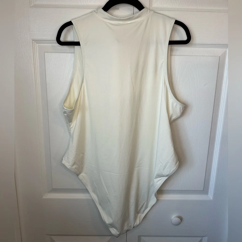 SKIMS Zip Front Sleeveless One-piece Swim sz.4X Marble - Picture 4 of 6